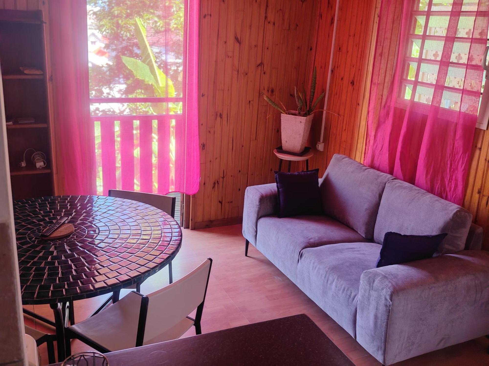 Appartement Idealement Situe Saint-Denis Extérieur photo